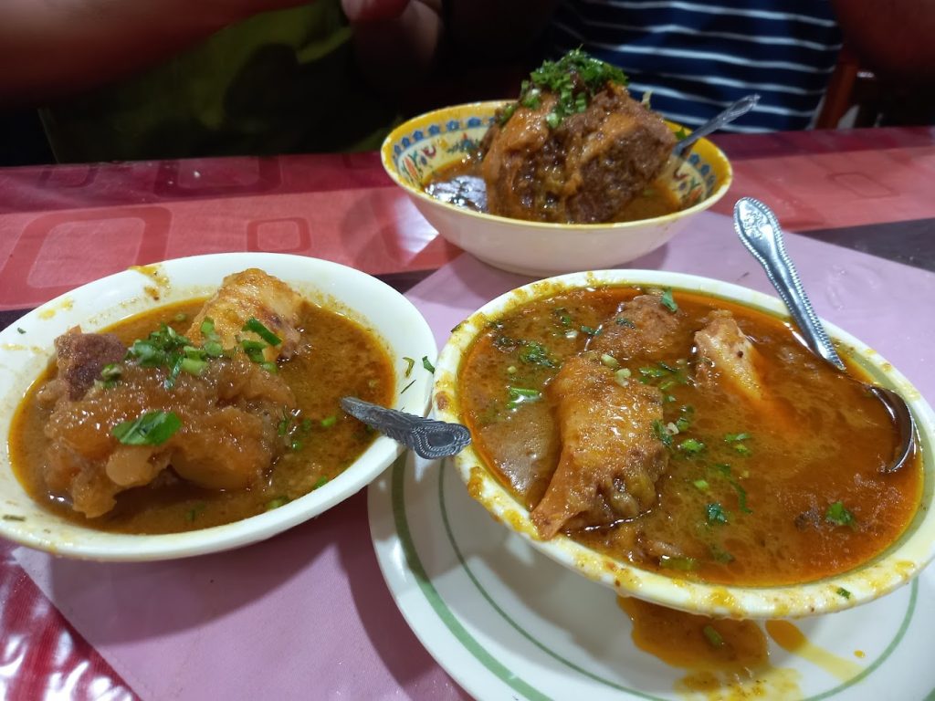 দস্তগীর হোটেল