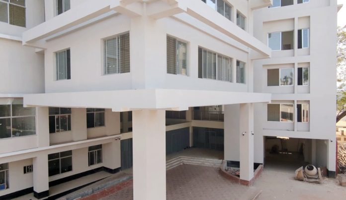 দুই বছরেও চালু হয়নি রাঙামাটি জেনারেল হাসপাতালের নতুন ভবন, ভোগান্তিতে রোগীরা