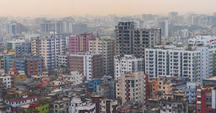 dhaka বাংলাদেশ ভূমিকম্পের বিরাট ঝুঁকিতে বাংলাদেশ, প্রস্তুতি কেবলই কাগজে-কলমে?