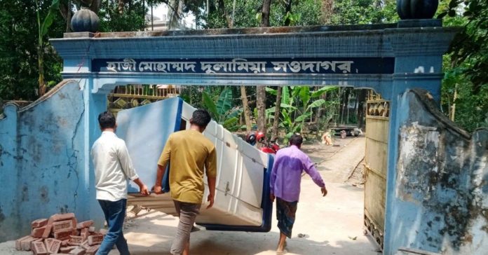 পৈতৃক নিবাস বাথুয়া গ্রামে যাচ্ছেন ড. ইউনূস, উৎসবের আমেজ