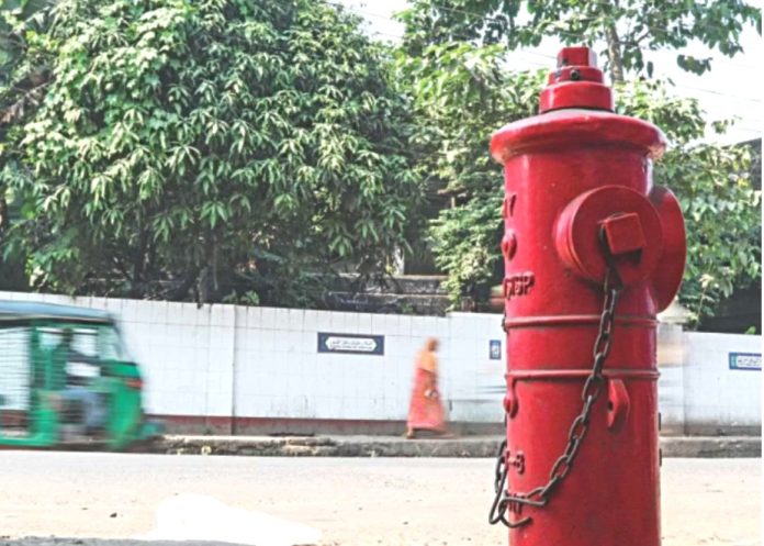 চট্টগ্রামে আগুন নেভানোর হাইড্রেন্ট অচল: ৪ কোটি ১০ লাখ টাকার প্রকল্প ভেস্তে যাওয়ার পথে