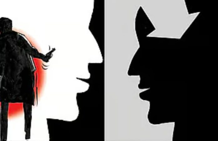 ২ মাস ধরে নিখোঁজ ঈদগাঁওয়ের স্কুলছাত্রী, দিশাহারা পরিবার; হুমকি পাওয়ার অভিযোগ