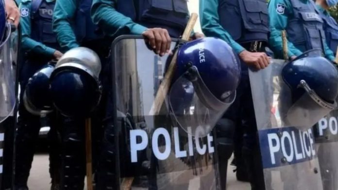 police পুলিশ